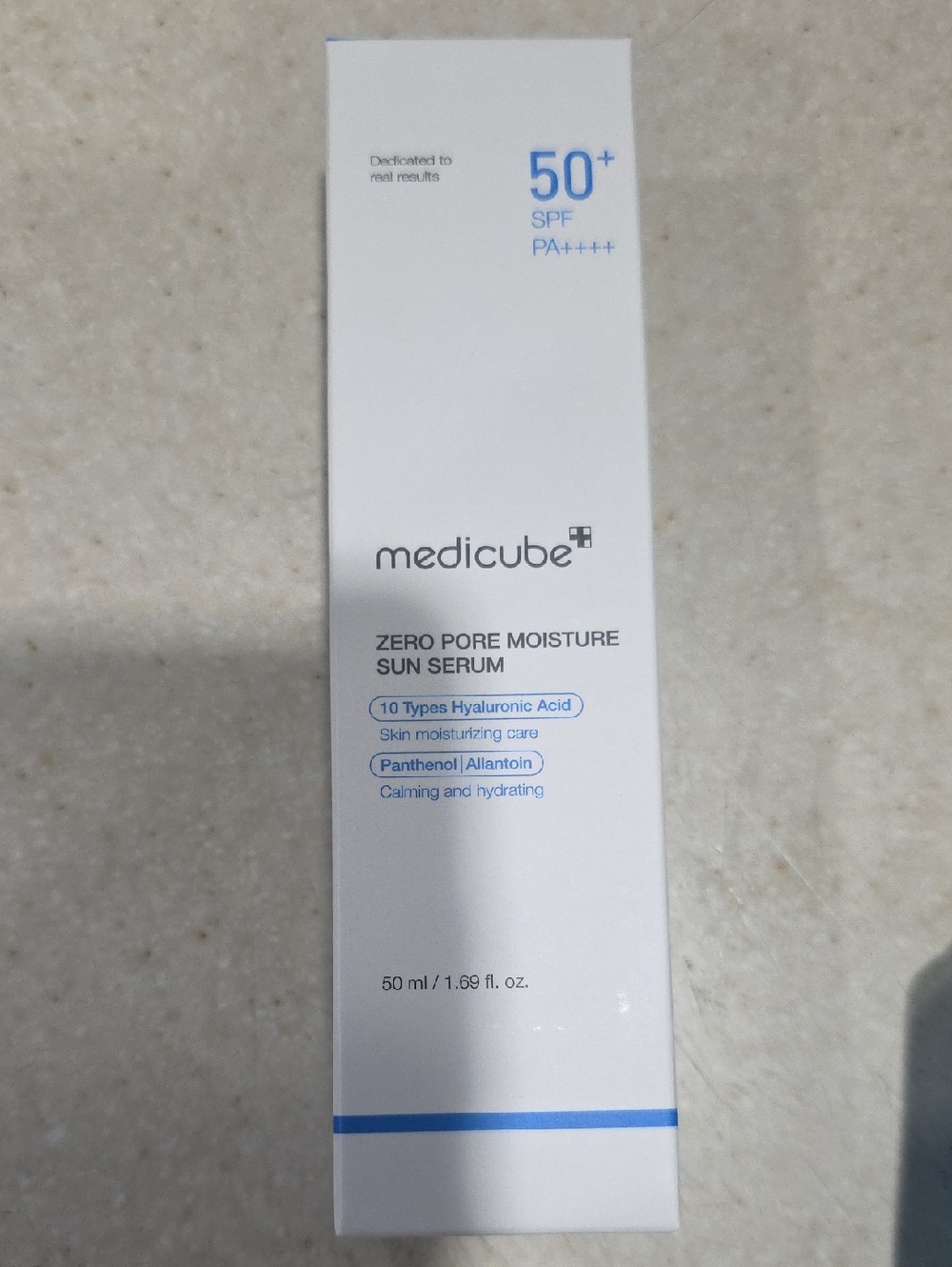 Zero Pore Moisture Sun Serum SPF 50+ - White/Blue